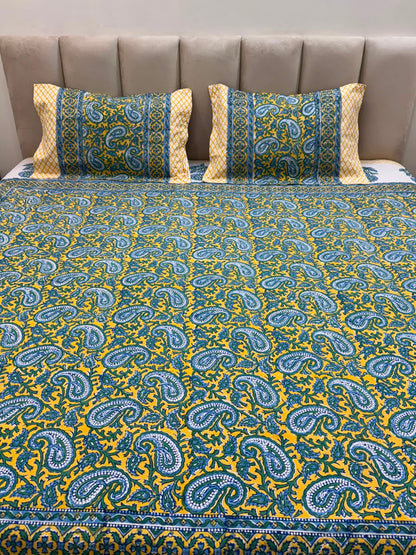 Double Bedsheet with Pillow Covers