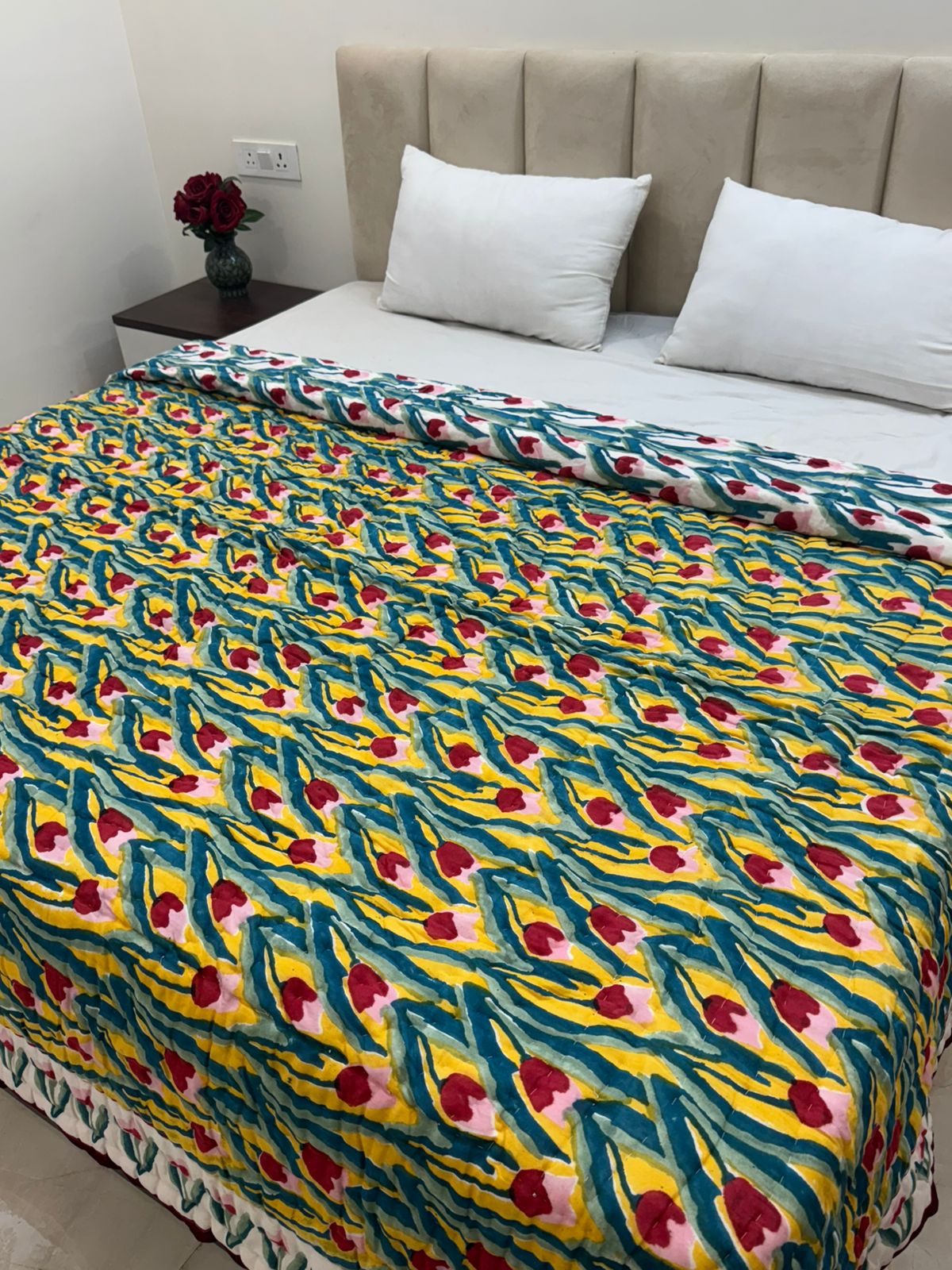 Yellow Tulips Strokes Reversible Double Bed Quilt