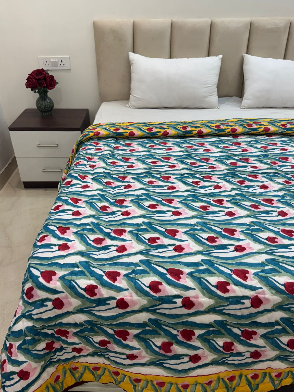 Yellow Tulips Strokes Reversible Double Bed Quilt