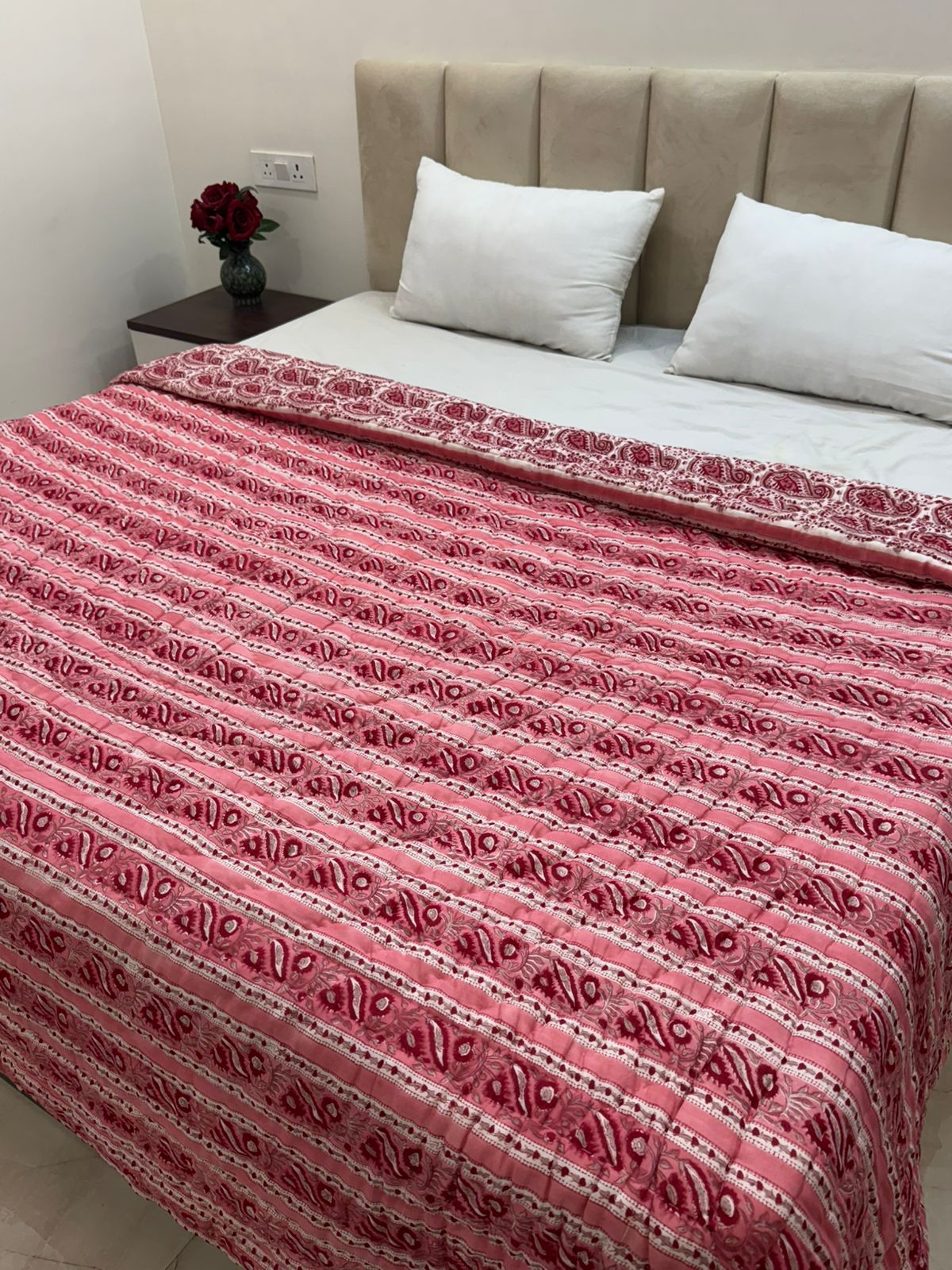 Pink Paisley Grid Reversible Double Bed Quilt