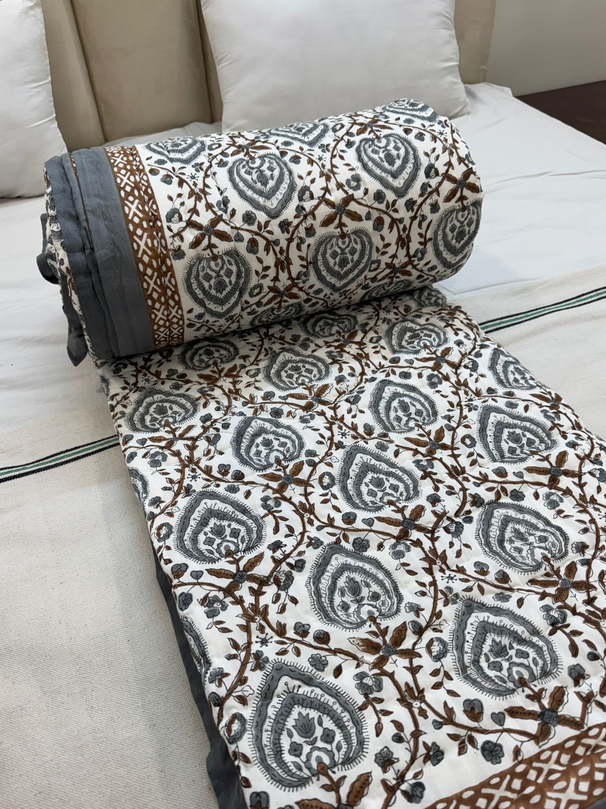 Gray Meadows Reversible Double Bed Quilt