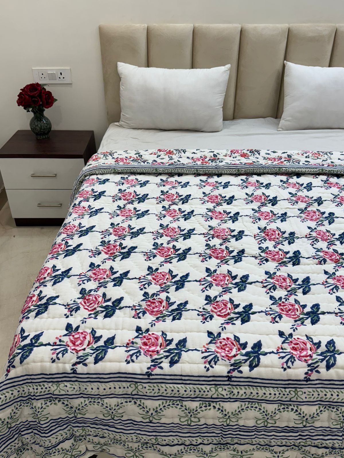 Rose Vines Bouquet Reversible Double Bed Quilt
