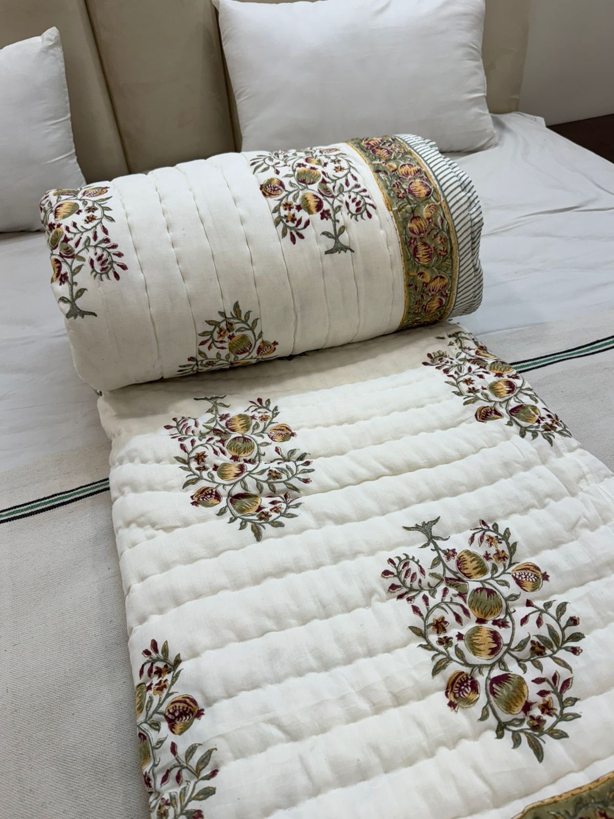 Persian Pomegranate Reversible Double Bed Quilt