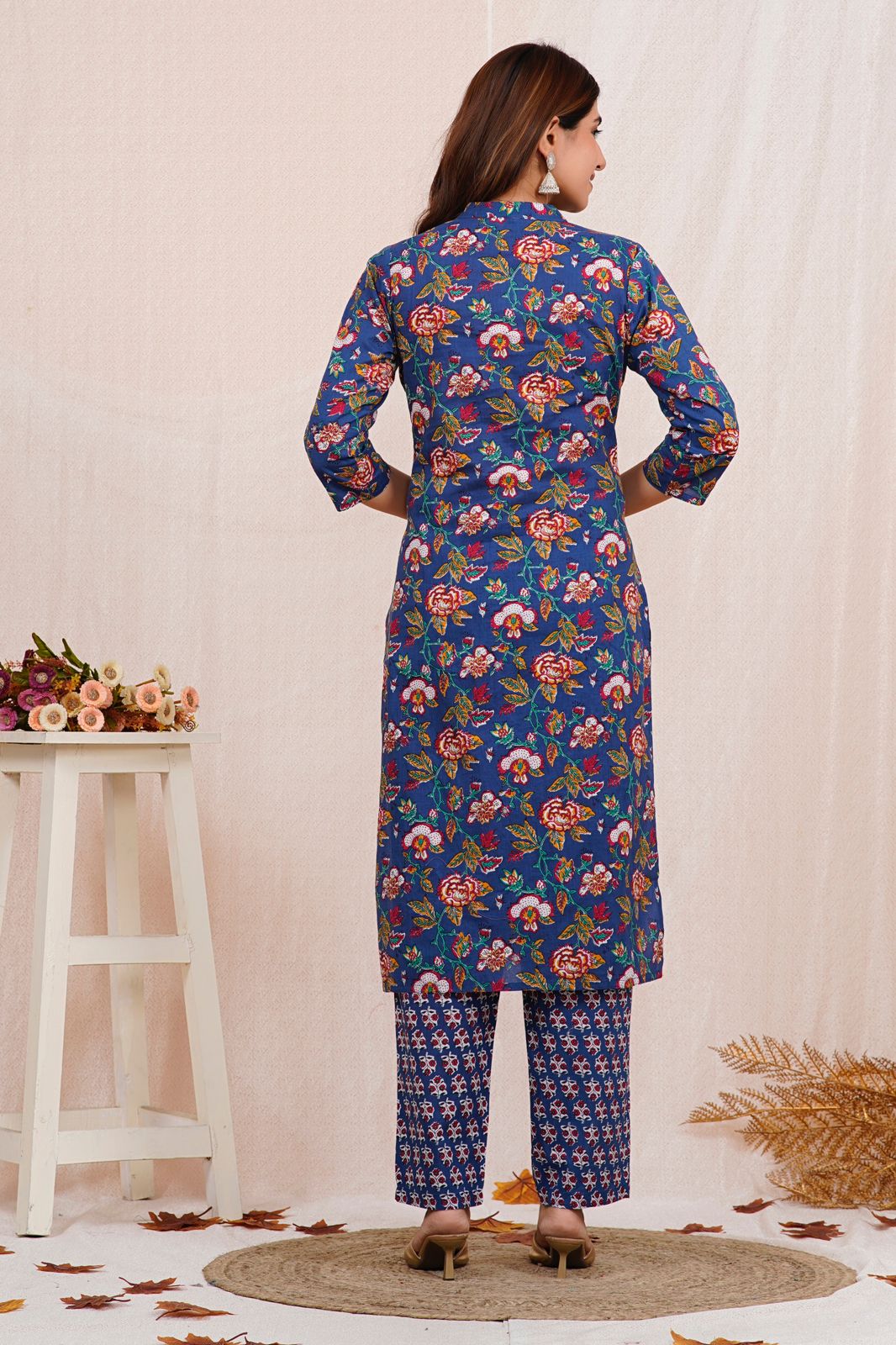 Blue Bouquet Embroidery Kurta Pant Set