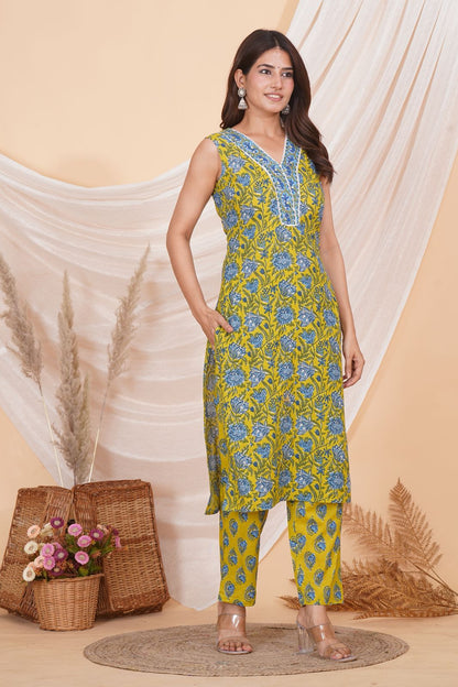 Neon Blue Floral Sleeveless Kurta Pant Set