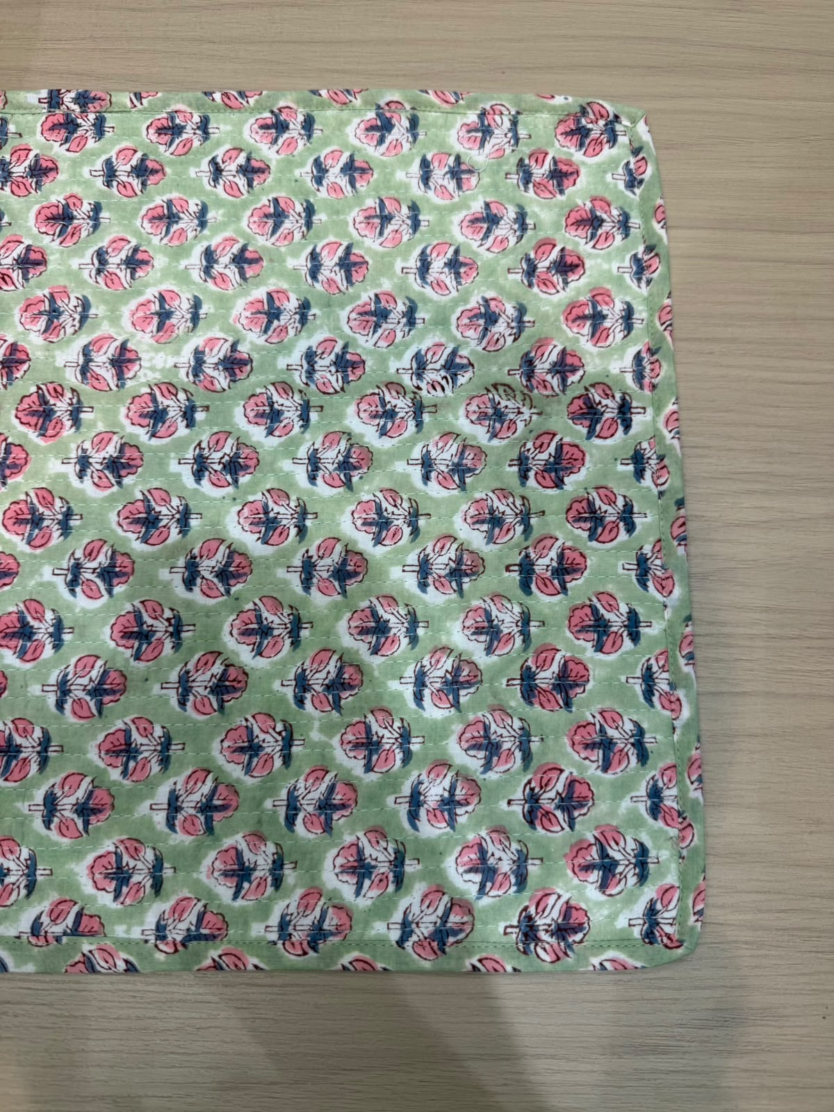 Cotton Quilted Dining Mat Set
