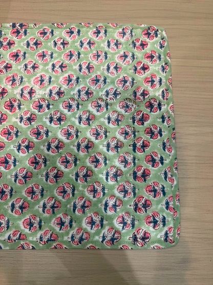 Cotton Quilted Dining Mat Set with Napkins