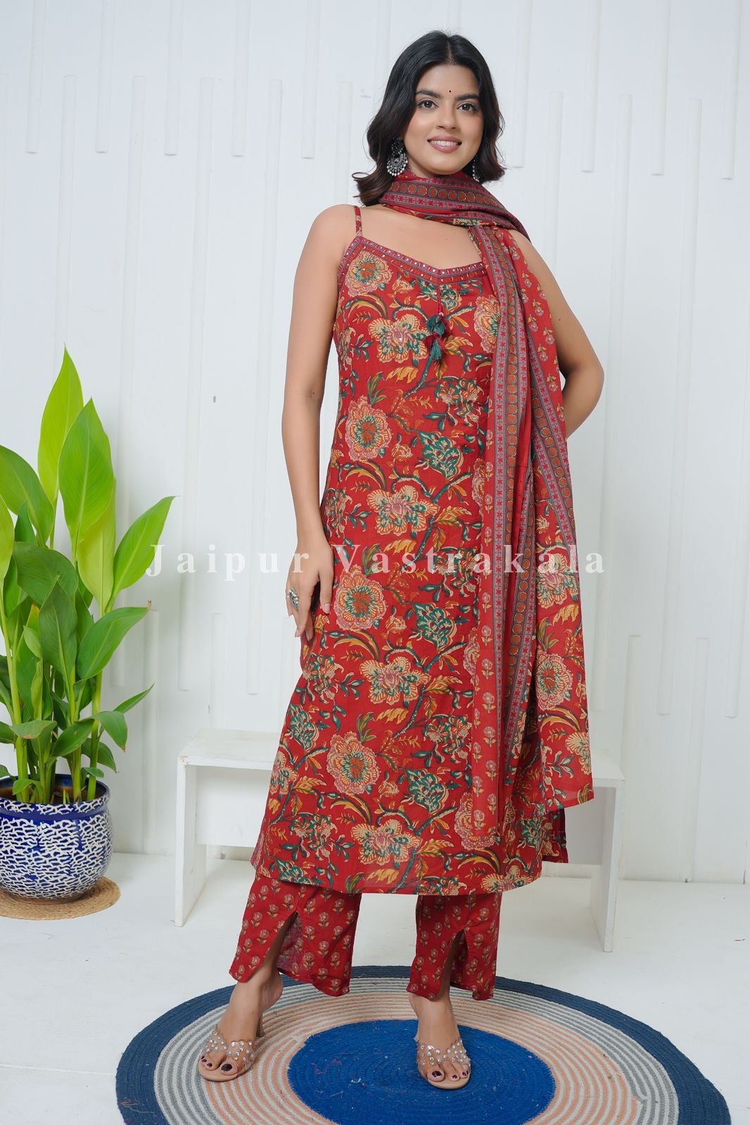 Red Phoolkari Spaghetti Cotton Set