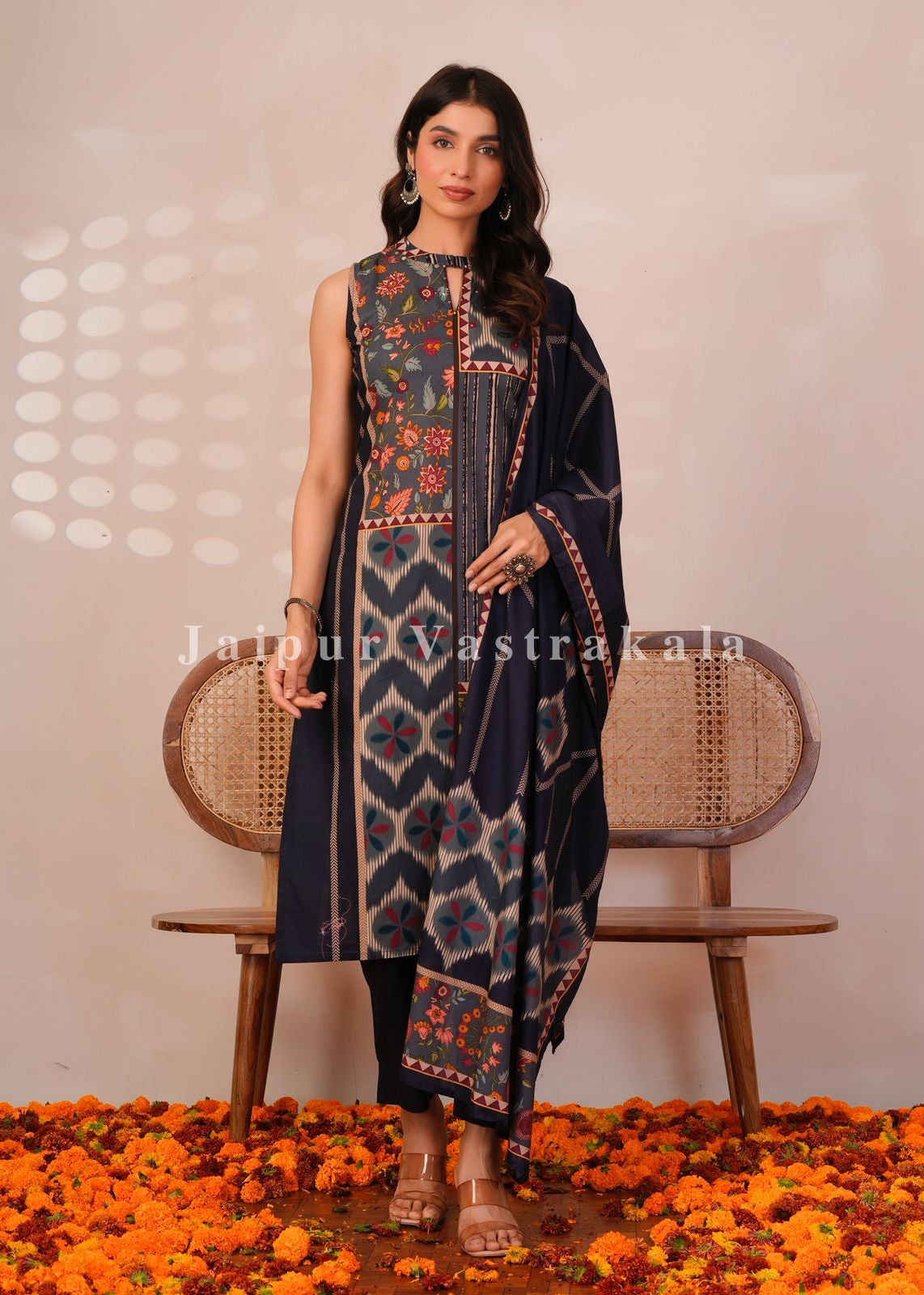 Blue Panel Print Sleeveless Cotton Suit