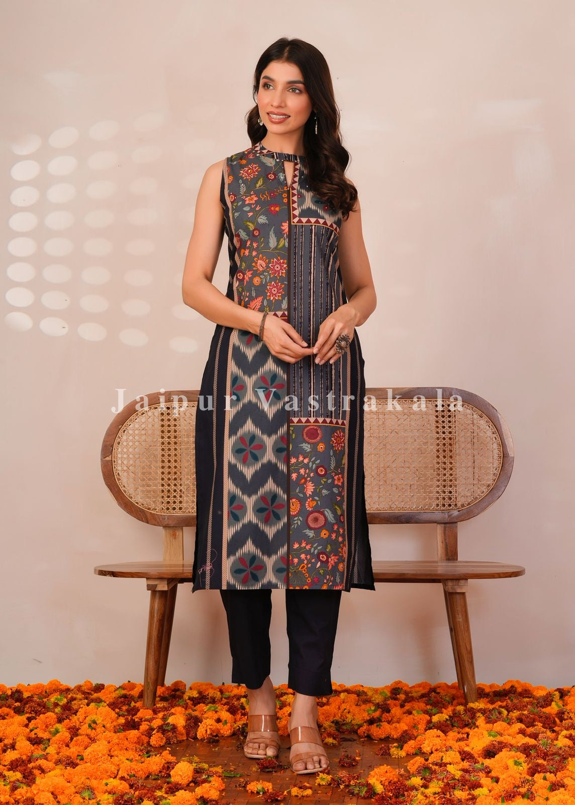 Blue Panel Print Sleeveless Cotton Suit