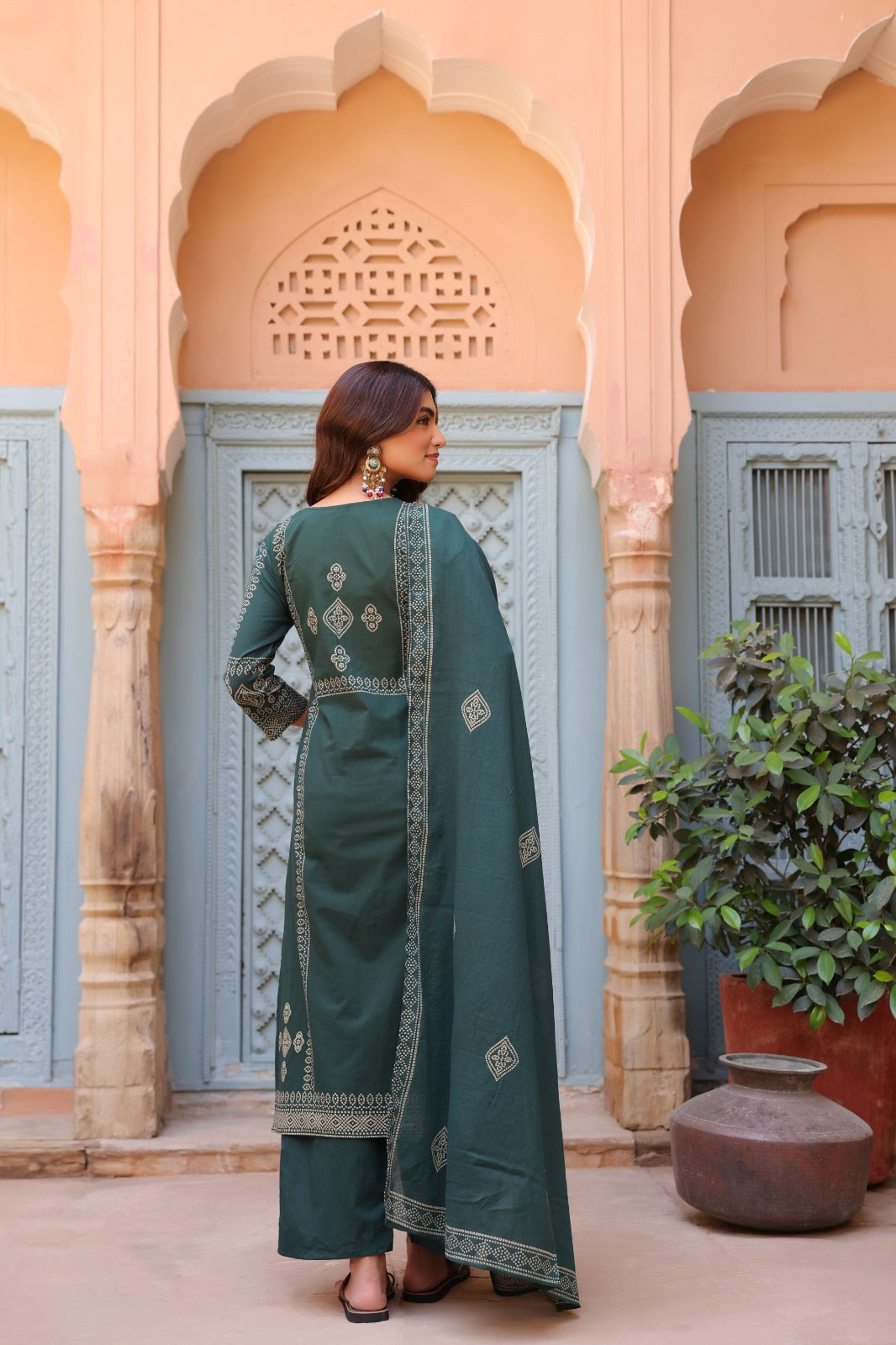 Green Noor Cotton Dupatta Suit