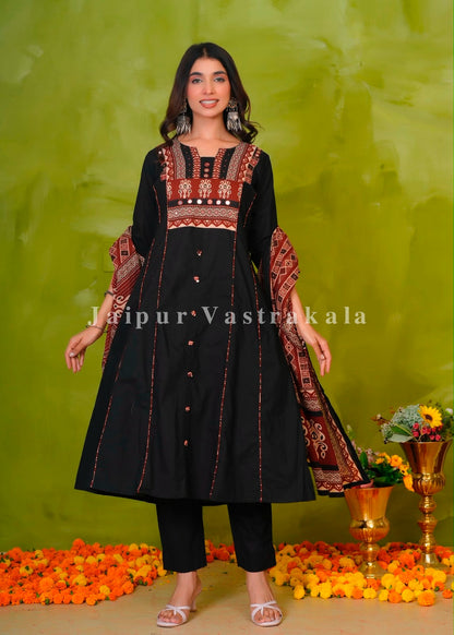 Black Heritage Patch A-line Cotton Dupatta Set