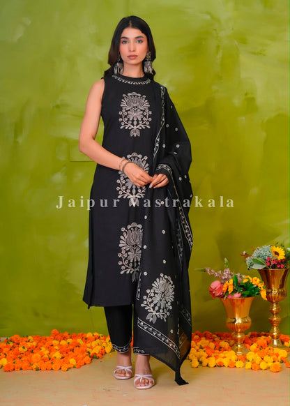 Black Lotus Embroidery Sleeveless Flex Dupatta Set