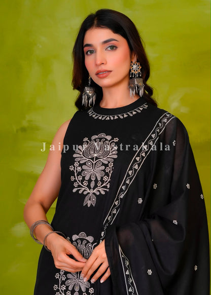 Black Lotus Embroidery Sleeveless Flex Dupatta Set