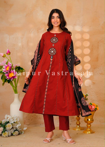 Maroon Mirror Patch A-line Cotton Dupatta Set