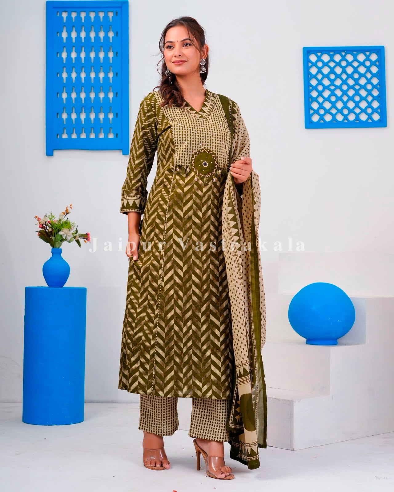 Olive Ikkat Strokes Cotton Dupatta Set