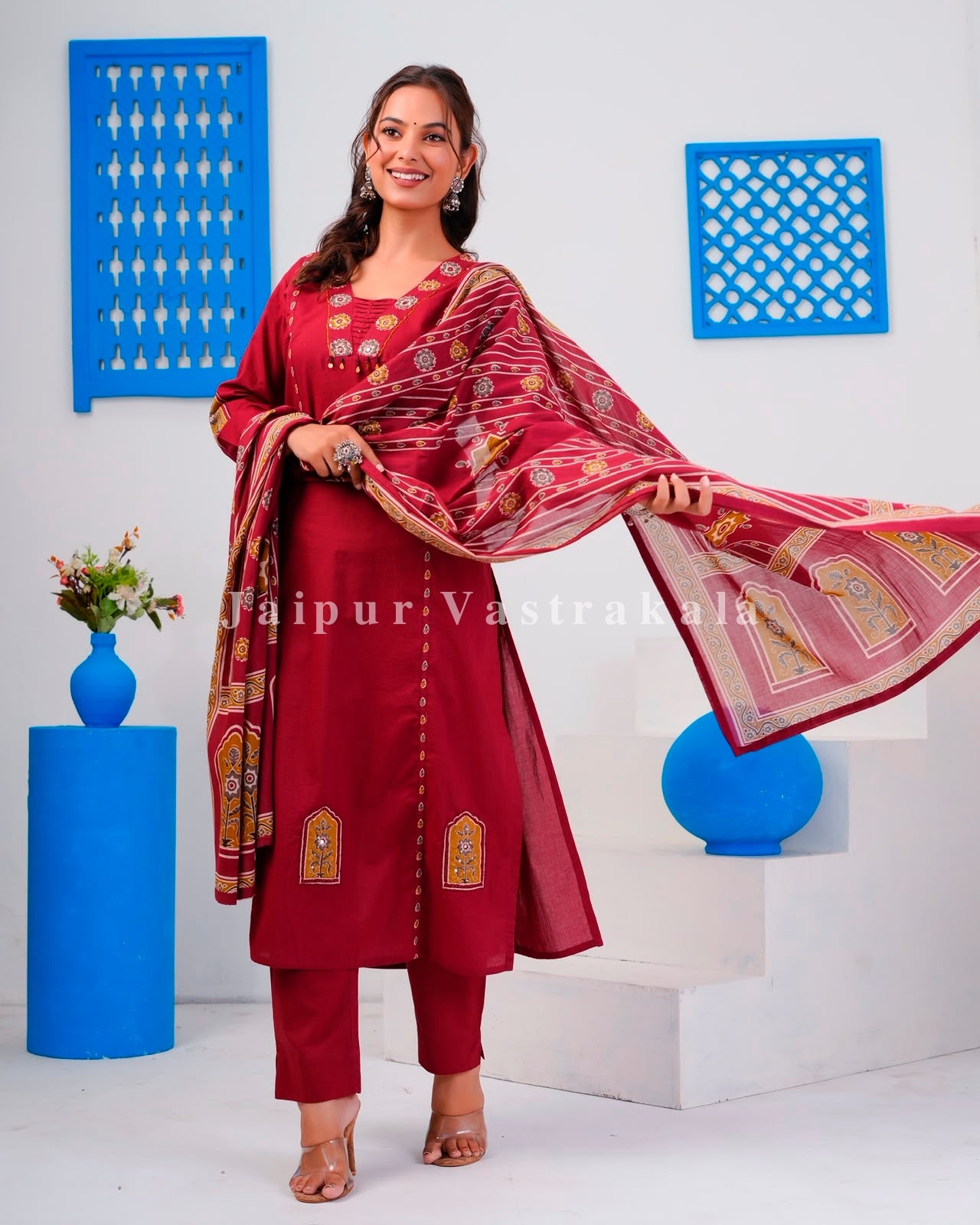Maroon Jarokha Detailing Cotton Dupatta Set