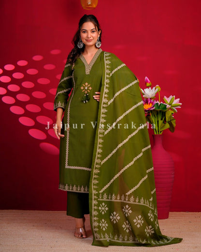 Green Embroidery Flex Cotton Dupatta Set