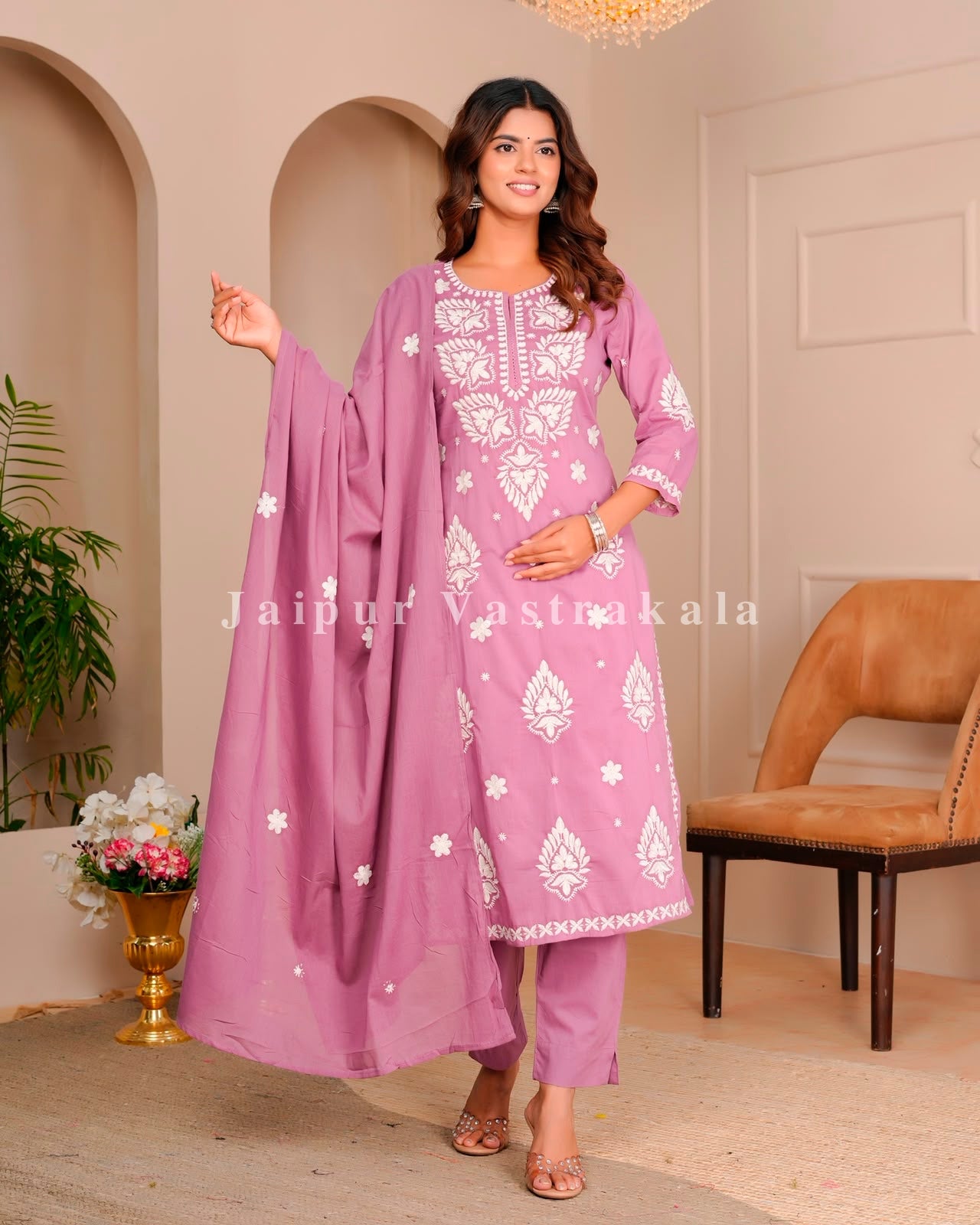 Dusky Pink Mul Cotton Embroidery Cotton Dupatta Set