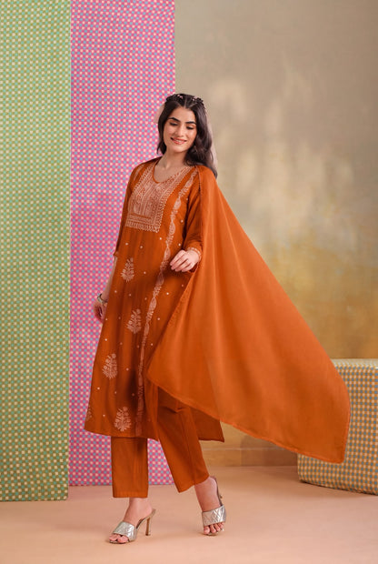 Embroidery Mul Cotton Suit