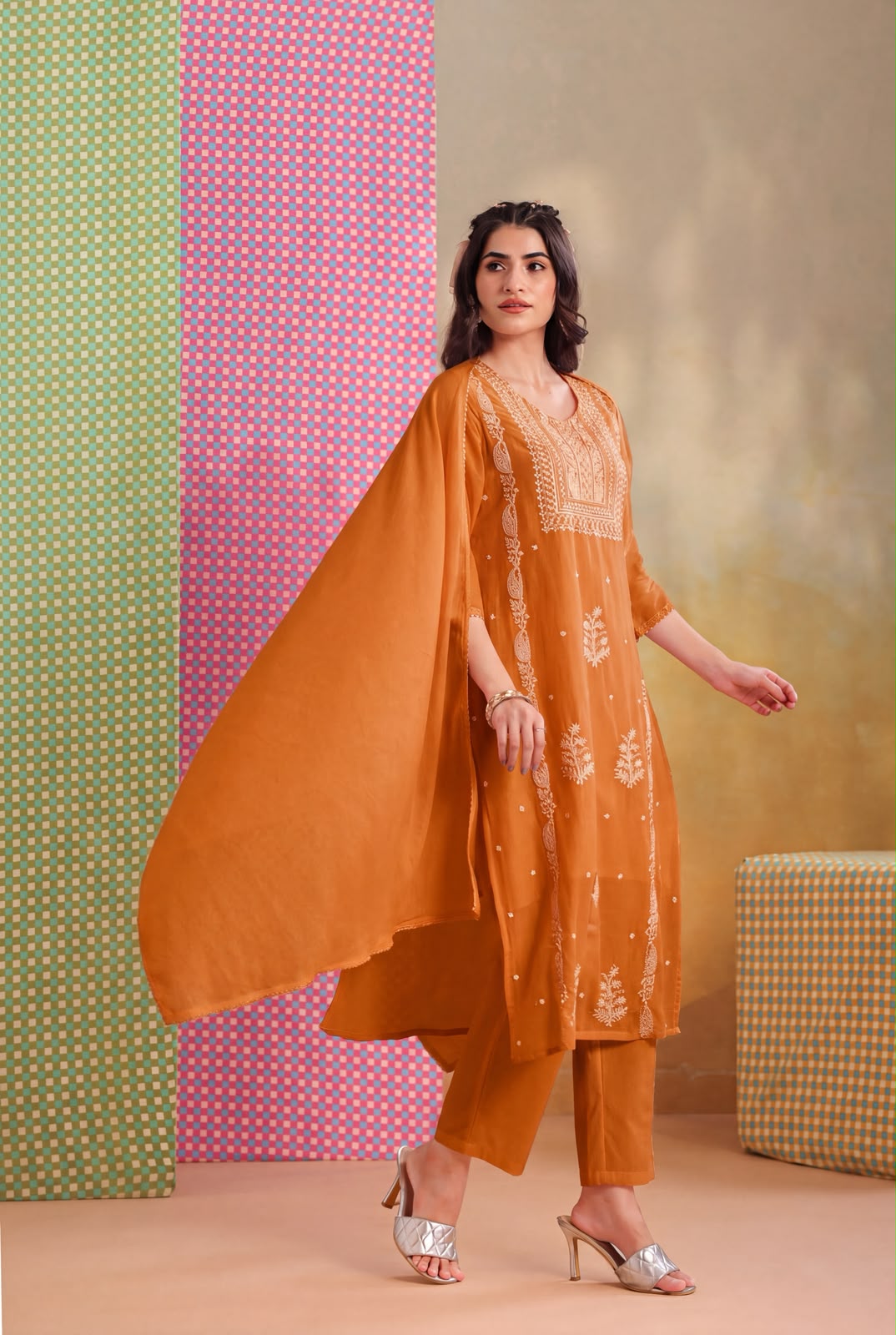 Embroidery Mul Cotton Suit