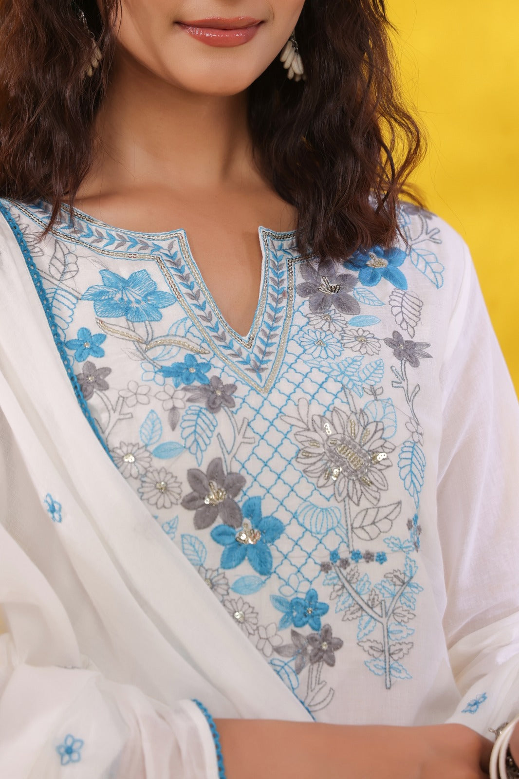 Embroidery Mul Cotton Suit
