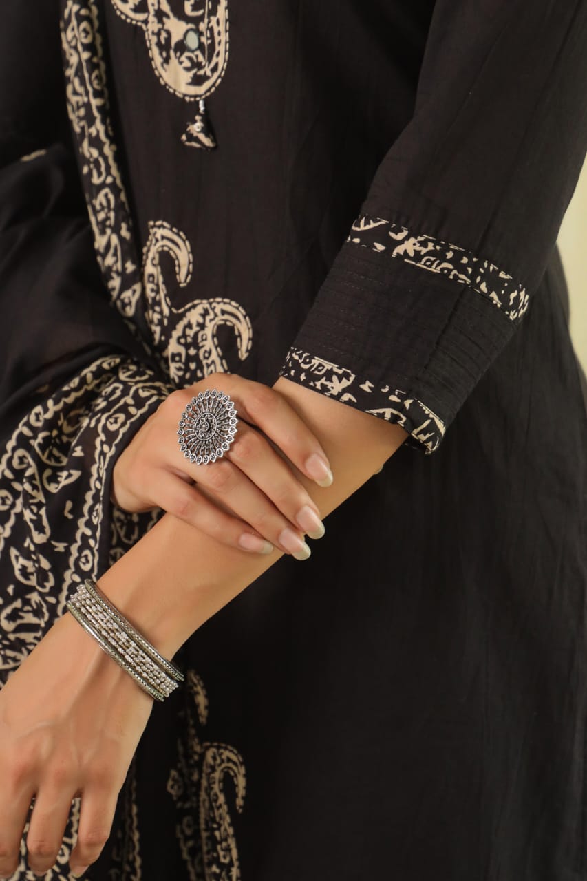 Black Paisley Cotton Dupatta Set