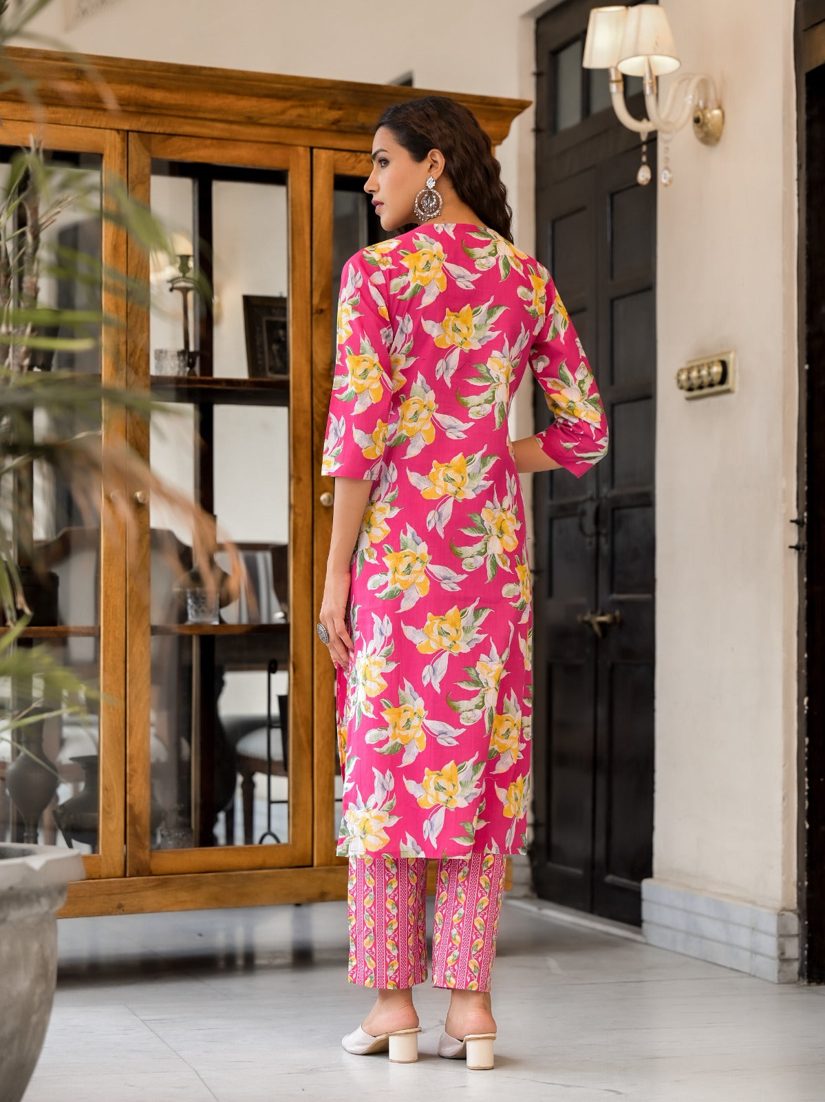 Pink Floral Fantasy Embroidery Cotton Suit