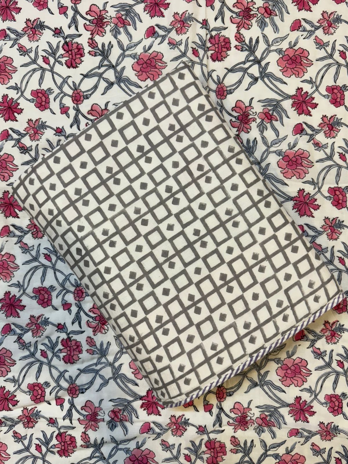 Pink Petals Single Bed Reversible Dohar