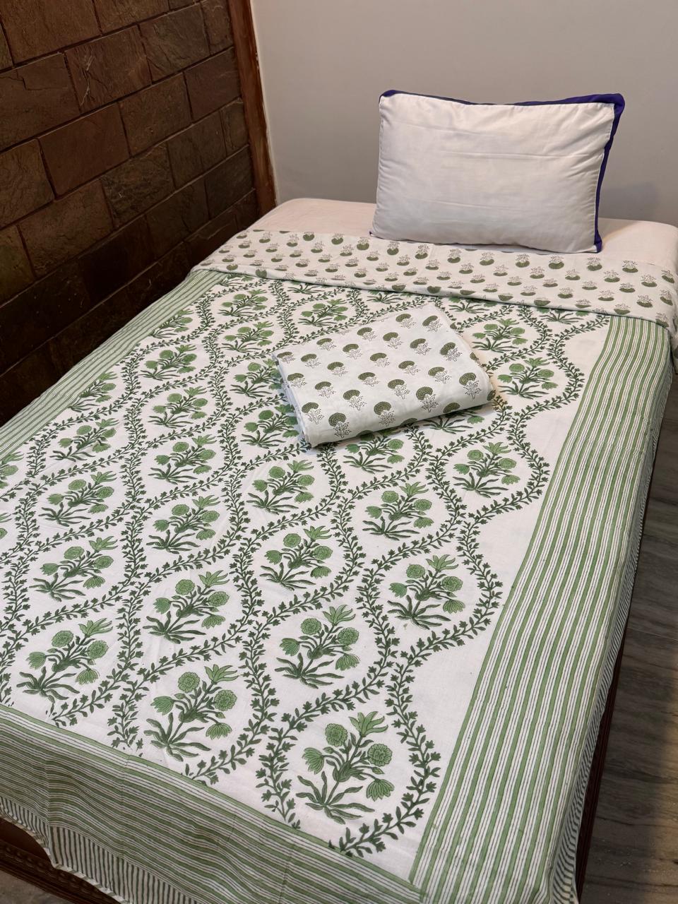 Green Trails Single Bed Reversible Dohar