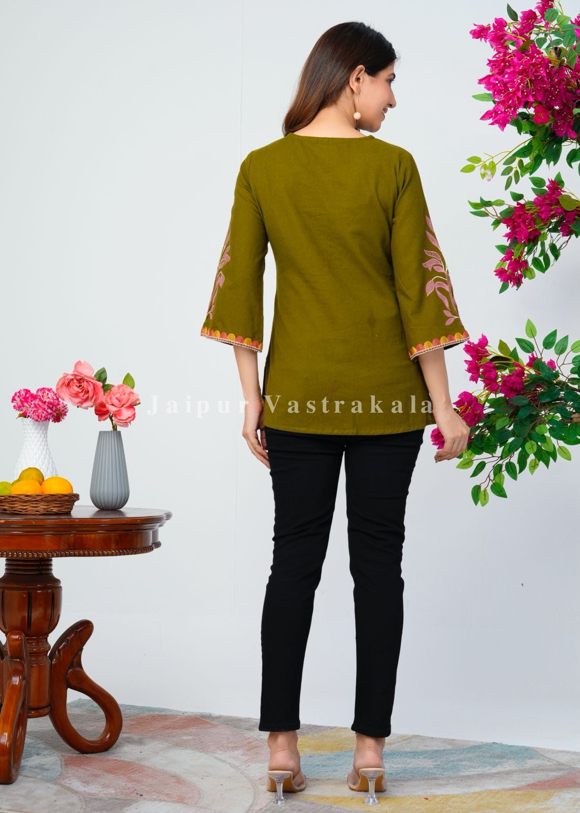 Green Fern Embroidery Cotton Linen Top