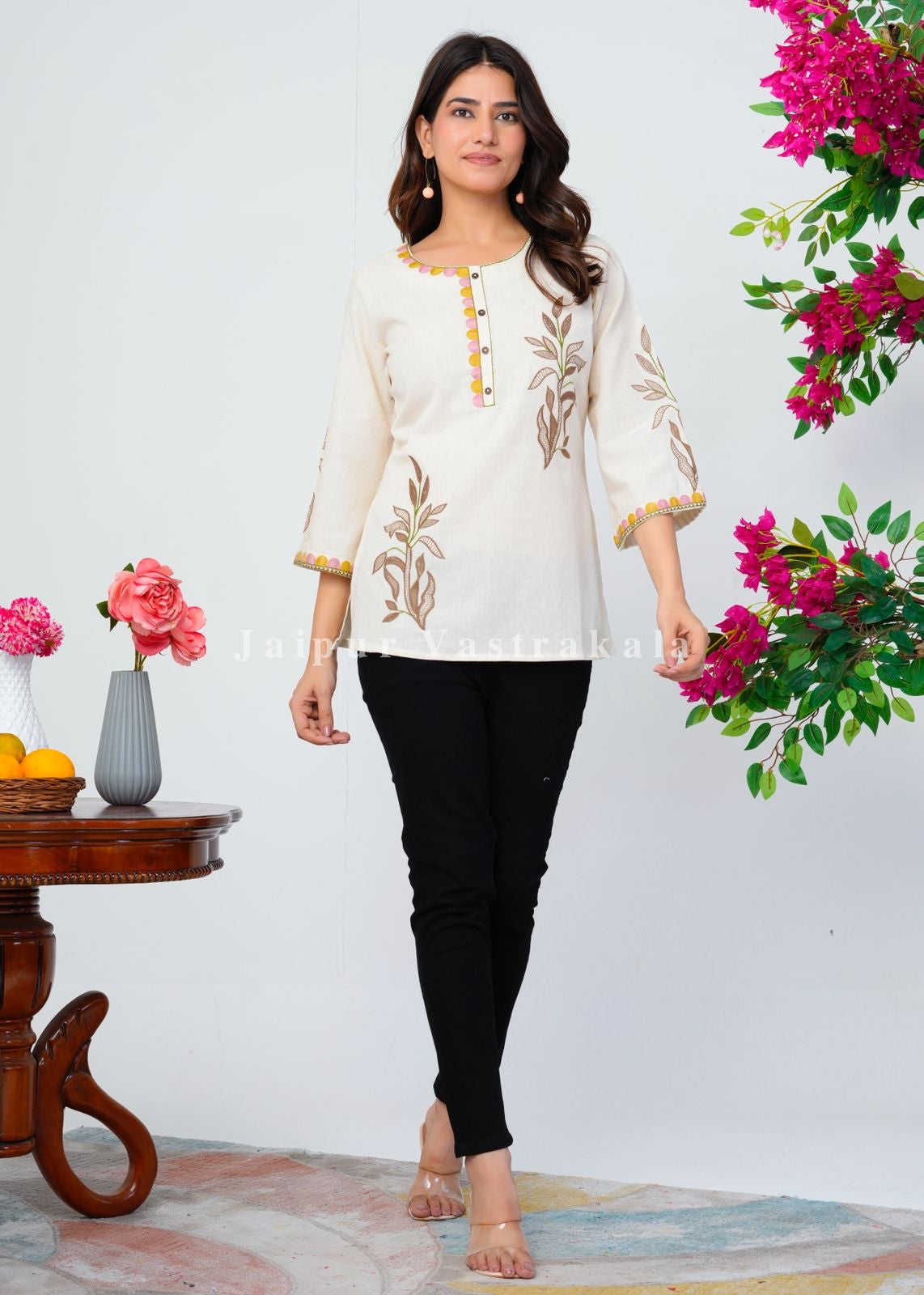 White Fern Embroidery Cotton Linen Top