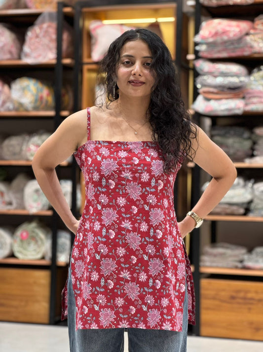 Crimson Gulbahar Noodle Strap Cotton Top