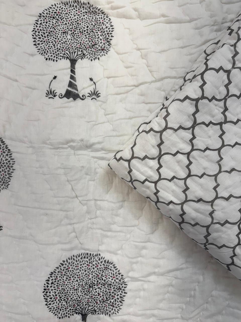 Gray Minimalist Reversible Single Bed Quilt