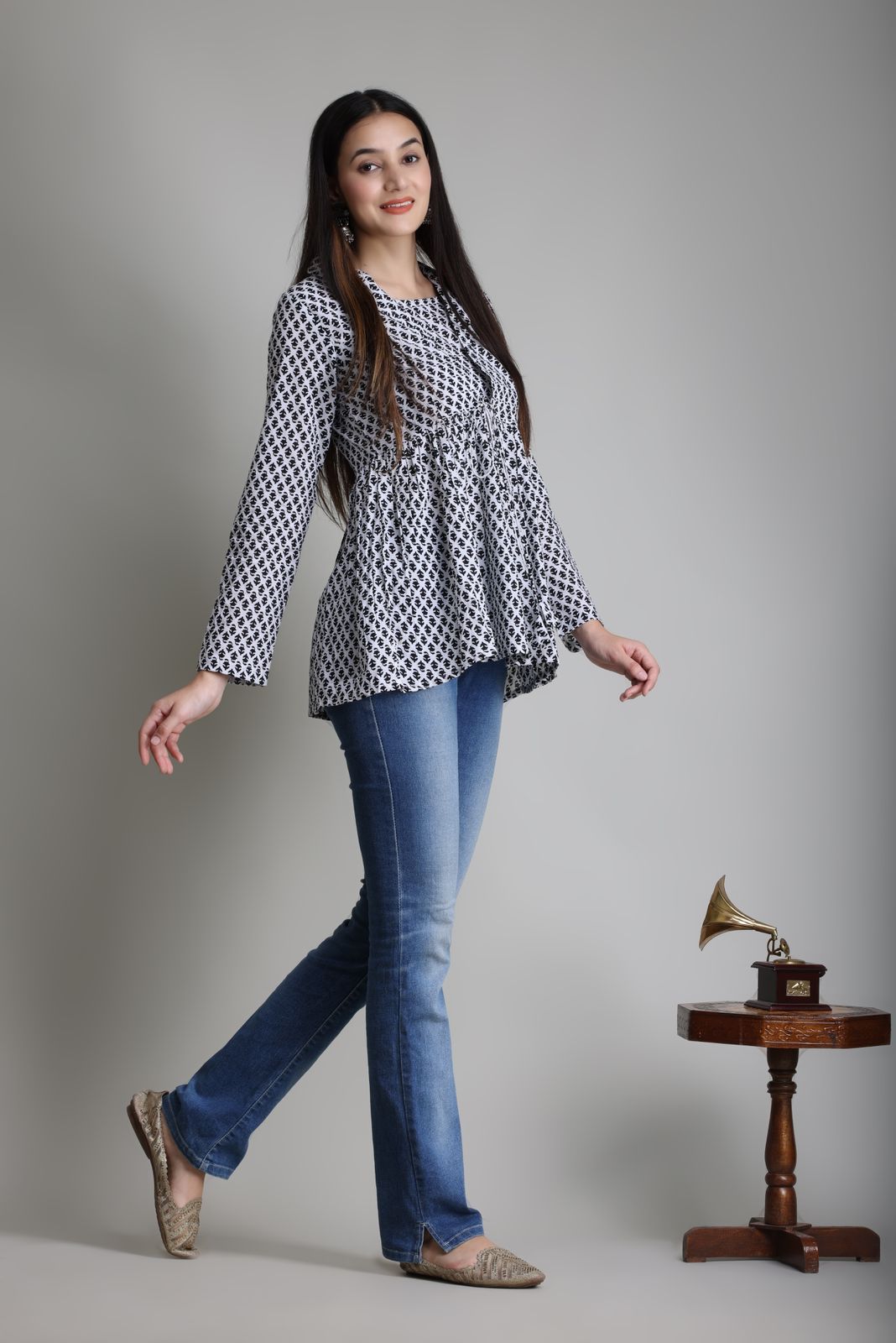 Juniper Tunics  Buy Juniper Blue Cotton Dobby Solid with Embroidery  Straight Tunic Online  Nykaa Fashion