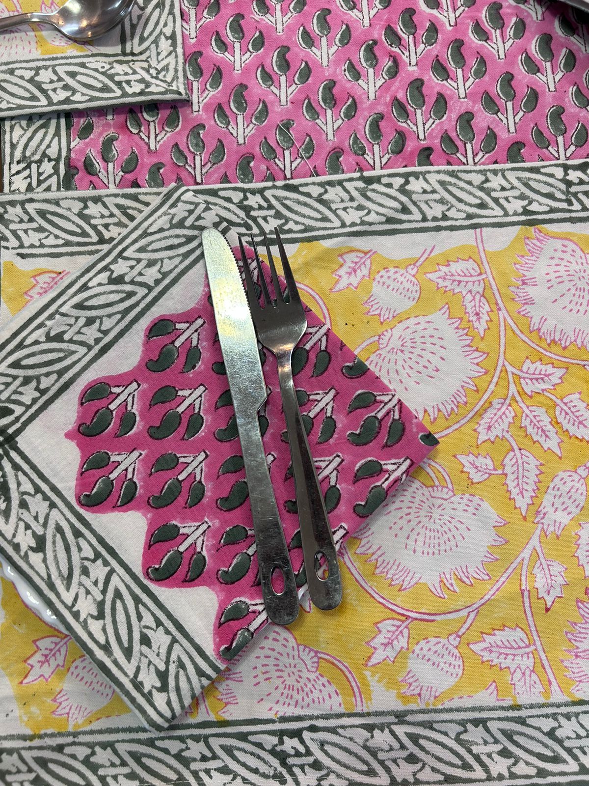 Hand Block Printed Dining Mat Set