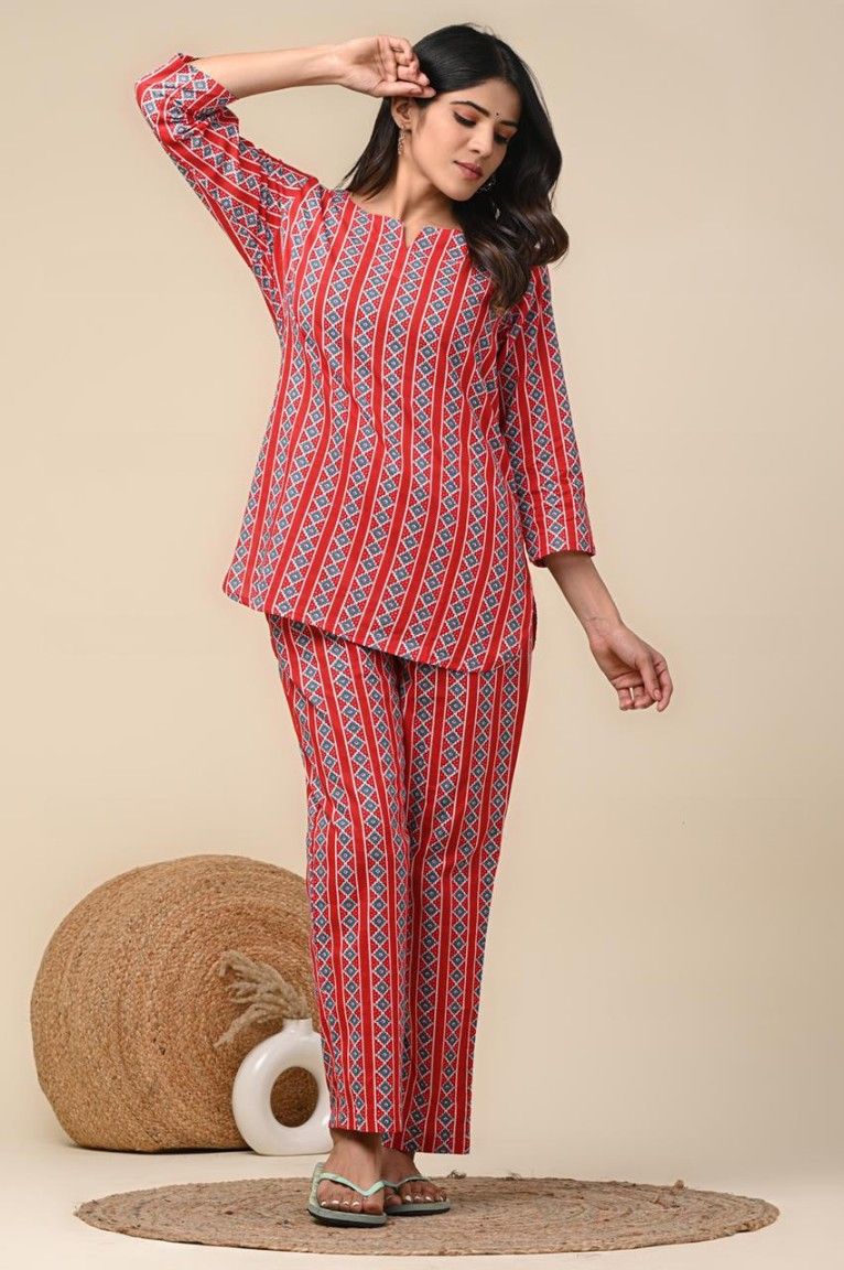 cotton printed night suit set