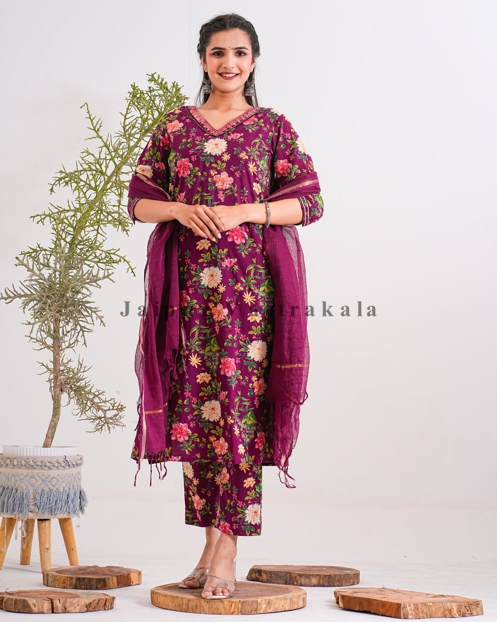 Maroon Flora Retreatl Kota Doriya Dupatta Suit