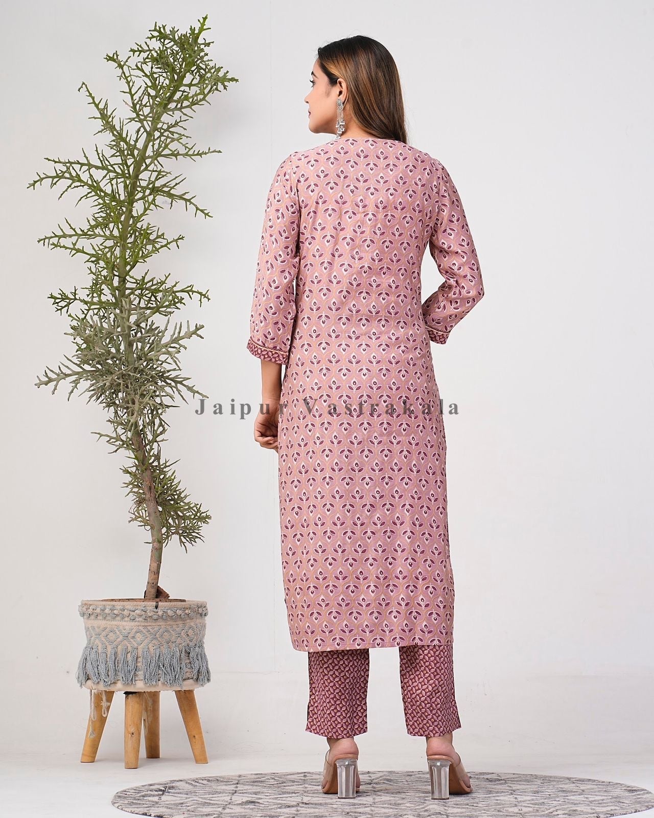 muslin silk suit