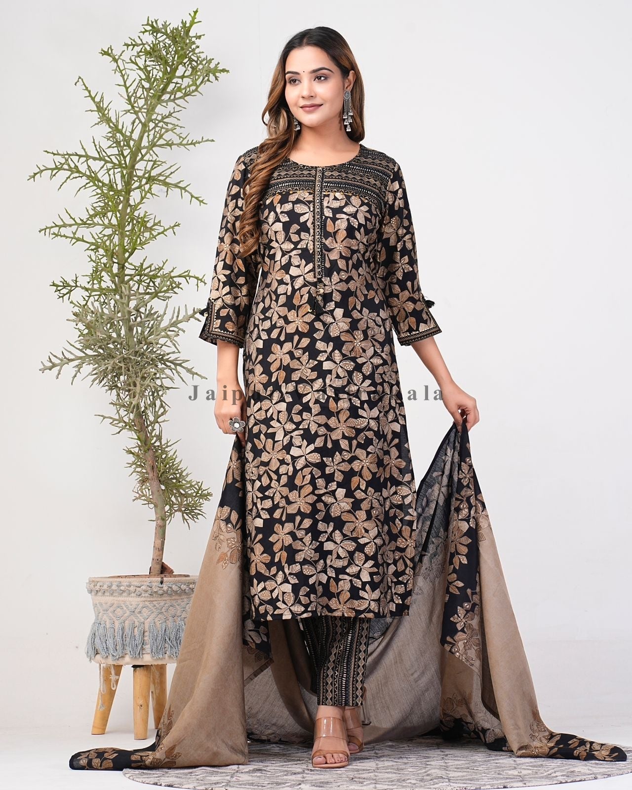 muslin silk suit