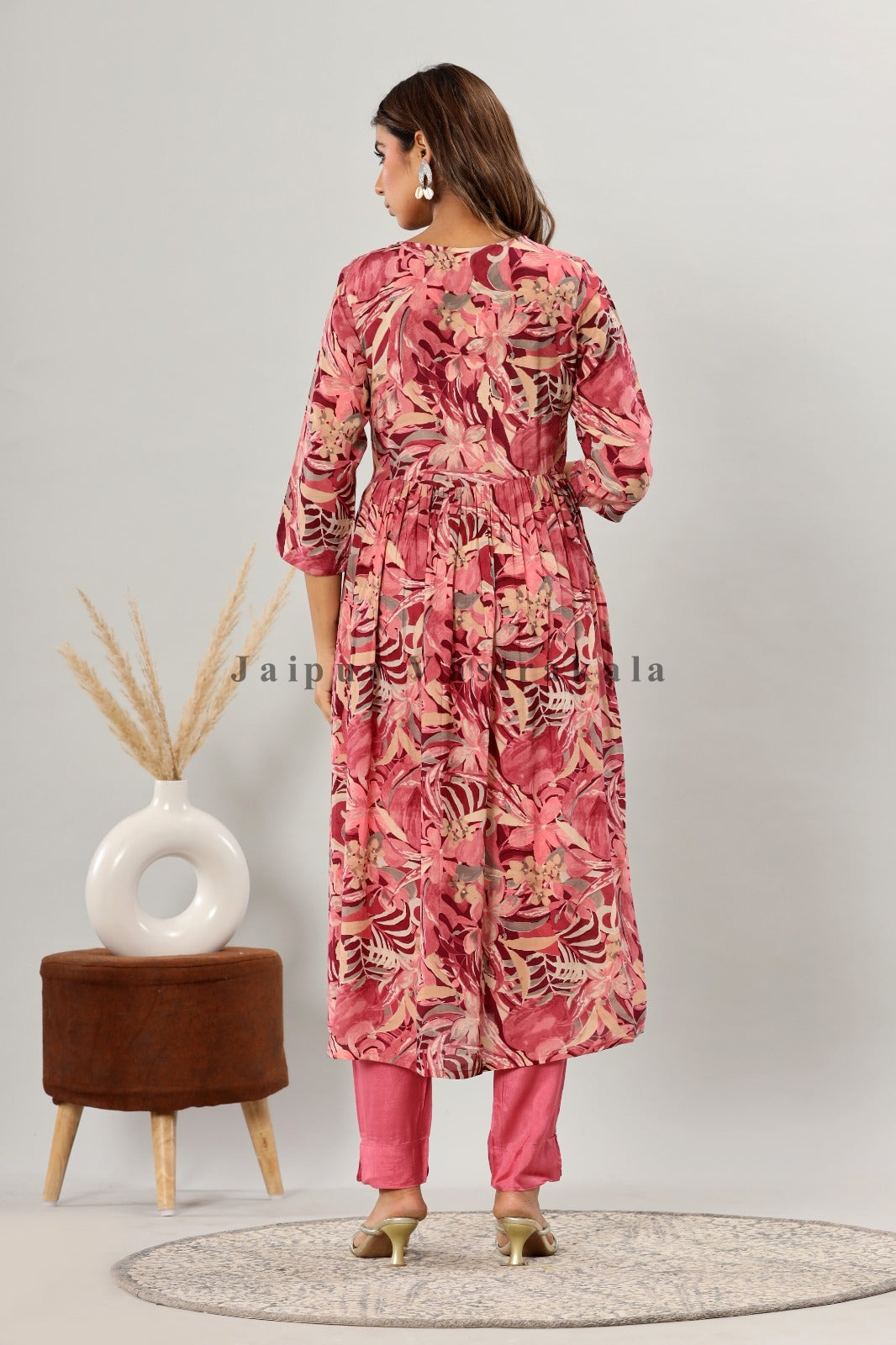 muslin silk suit